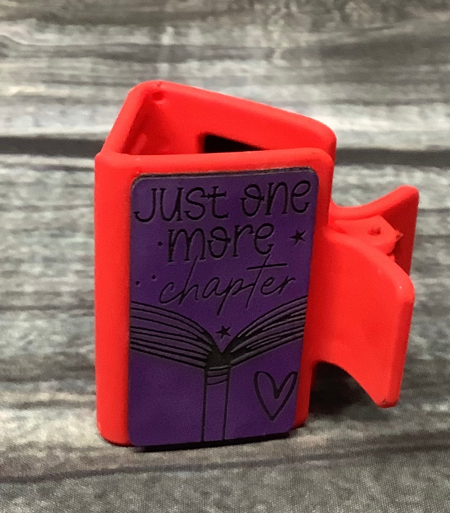 Just One More Chapter Mini Hair Claw Clip – Engraved Leatherette Book Lover Hair Accessory